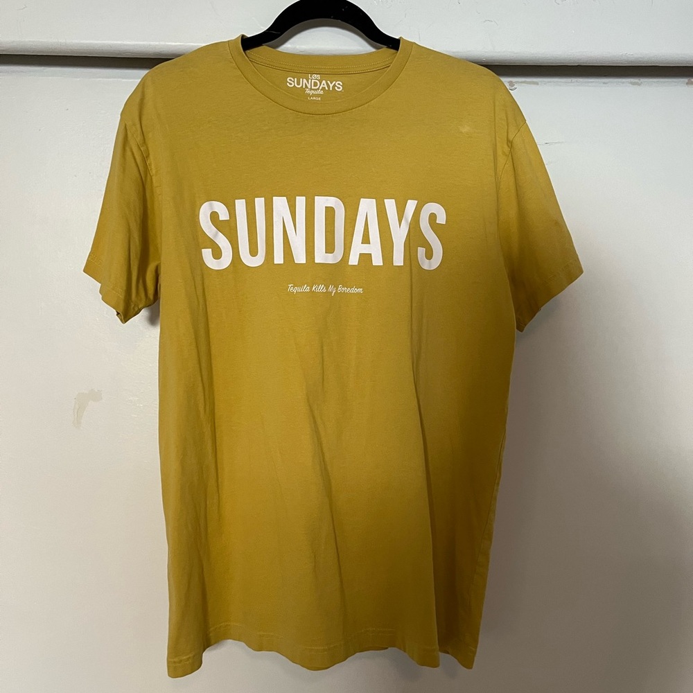 Los Sundays Men’s tee, size large, mustard yellow.